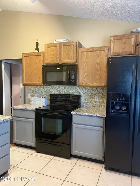 19 Surrey Rd, Debary, FL 32713 photo 11