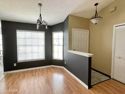 19 Surrey Rd, Debary, FL 32713 photo 7