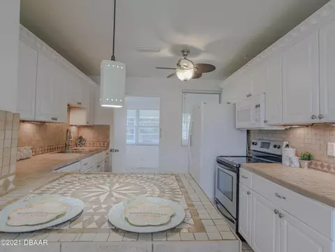 6 Palmetto Dr, Ormond Beach, FL 32176 photo 10