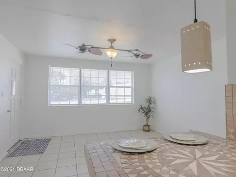6 Palmetto Dr, Ormond Beach, FL 32176 photo 6
