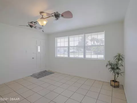 6 Palmetto Dr, Ormond Beach, FL 32176 photo 9