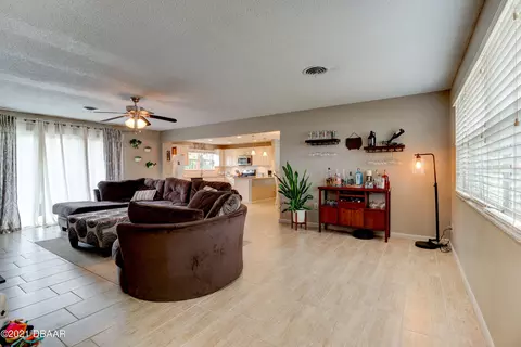 126 Ocean Grove Dr, Ormond Beach, FL 32176 photo 4
