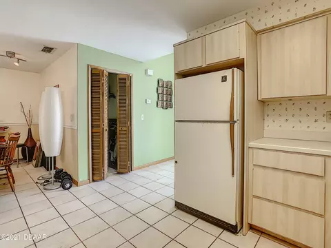 311 Paradise Ln, Edgewater, FL 32132 photo 18