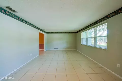 102 Alanwood Dr, Ormond Beach, FL 32174 photo 4