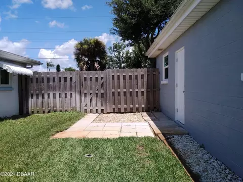 141 Longwood Dr, Ormond Beach, FL 32176 photo 4