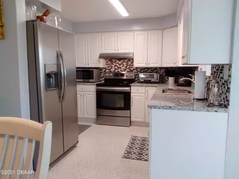 141 Longwood Dr, Ormond Beach, FL 32176 photo 9