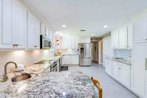 3 Seafarers Dr, Ormond Beach, FL 32176 photo 12