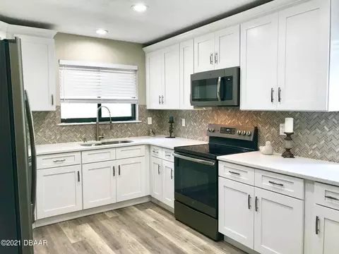 110 Horseshoe Trl, Ormond Beach, FL 32174 photo 3
