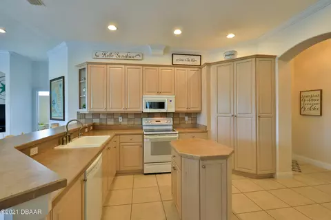 1063 Hampstead Ln, Ormond Beach, FL 32174 photo 14
