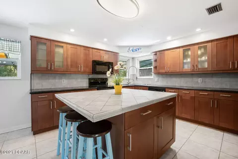 8 Crooked Tree Trl, Ormond Beach, FL 32174 photo 11