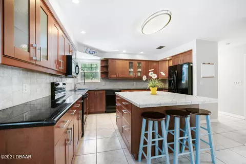 8 Crooked Tree Trl, Ormond Beach, FL 32174 photo 4
