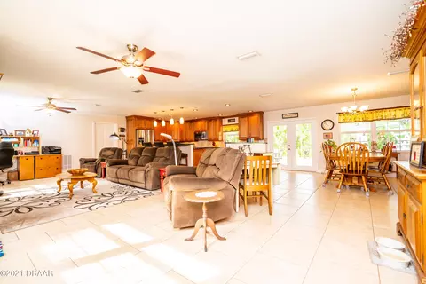 228 Old Mission Rd, Edgewater, FL 32132 photo 7