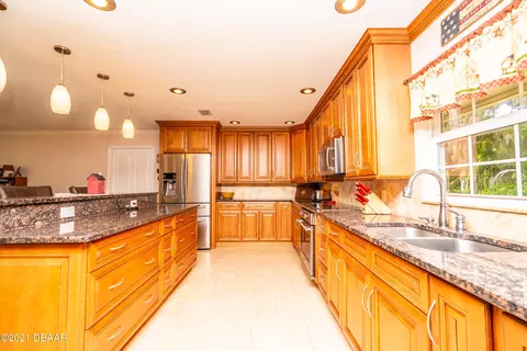 228 Old Mission Rd, Edgewater, FL 32132 photo 11