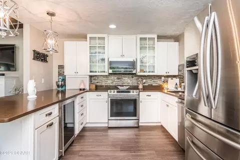 458 N Beach St, Ormond Beach, FL 32174 photo 9