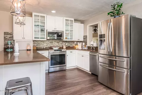 458 N Beach St, Ormond Beach, FL 32174 photo 8