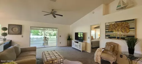 2 Park Crossing Cir, Ormond Beach, FL 32174 photo 3