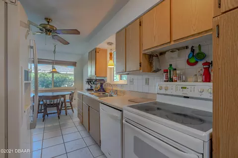 73 Marvin Rd, Ormond Beach, FL 32176 photo 14