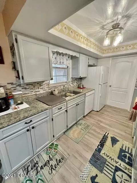 115 Bonita Pl, Ormond Beach, FL 32174 photo 9