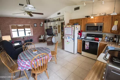 147 Hernandez Ave, Ormond Beach, FL 32174 photo 19