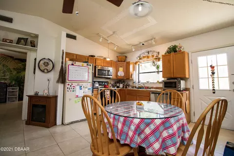 147 Hernandez Ave, Ormond Beach, FL 32174 photo 18