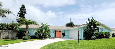 9 Sunny Beach Dr, Ormond Beach, FL 32176 photo 1