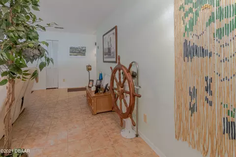 2615 Silver Palm Dr, Edgewater, FL 32141 photo 8