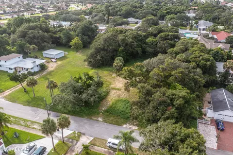24 Ormond Shores Dr, Ormond Beach, FL 32176 photo 2