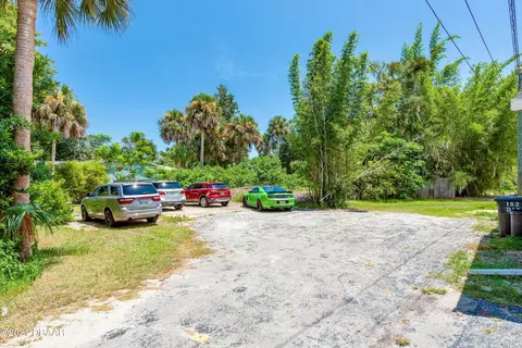 152 Dix Ave, Ormond Beach, FL 32174 photo 5