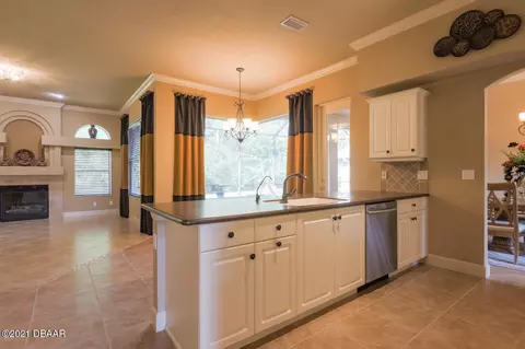 1284 Royal Pointe Ln, Ormond Beach, FL 32174 photo 15
