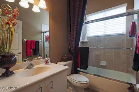 1284 Royal Pointe Ln, Ormond Beach, FL 32174 photo 31