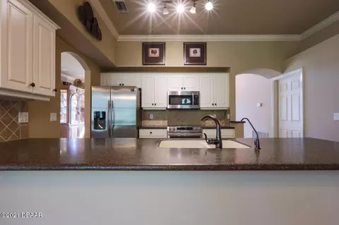 1284 Royal Pointe Ln, Ormond Beach, FL 32174 photo 12