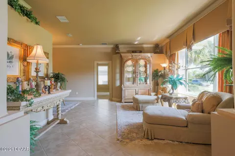1284 Royal Pointe Ln, Ormond Beach, FL 32174 photo 8