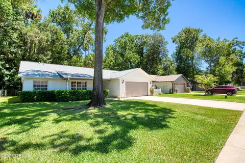 32 Oak Brook Dr, Ormond Beach, FL 32174 photo 1