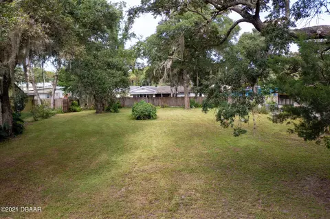 64 Oak Ave, Ormond Beach, FL 32174 photo 2