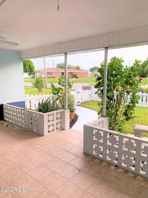 480 N Halifax Dr, Ormond Beach, FL 32176 photo 4