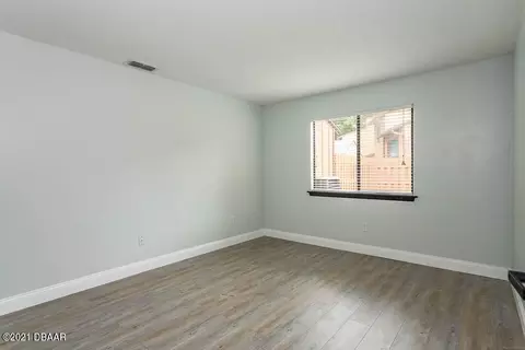 5 Park Ter, Ormond Beach, FL 32174 photo 9