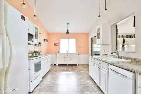 39 Marjorie Trl, Ormond Beach, FL 32174 photo 7