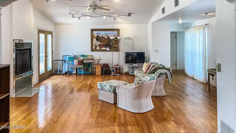 120 Mariners Dr, Ormond Beach, FL 32176 photo 10