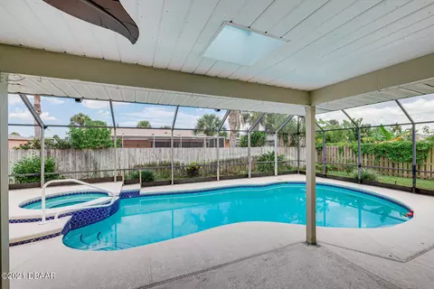9 Sea Hawk Dr, Ormond Beach, FL 32176 photo 12