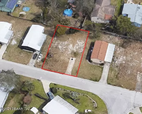 1811 Woodcrest Dr, Ormond Beach, FL 32174 photo 2