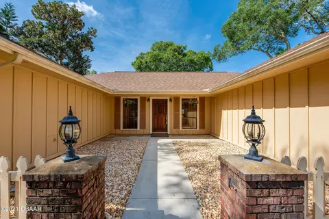 12 Larisa Ter, Ormond Beach, FL 32174 photo 3