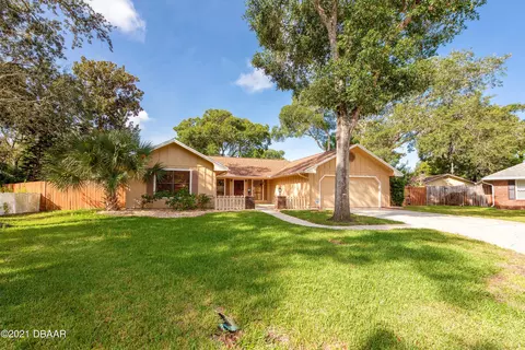 12 Larisa Ter, Ormond Beach, FL 32174 photo 2
