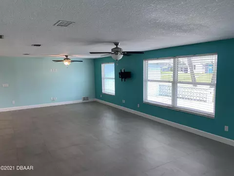 24 Sunny Beach Dr, Ormond Beach, FL 32176 photo 10