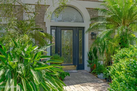 2 Manderley Ln, Ormond Beach, FL 32174 photo 3
