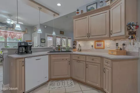 2 Manderley Ln, Ormond Beach, FL 32174 photo 12