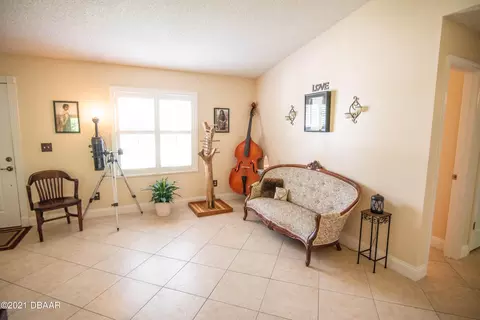 5 Aaron Cir, Ormond Beach, FL 32174 photo 2
