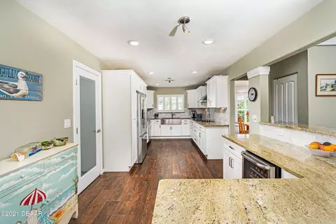 3545 John Anderson Dr, Ormond Beach, FL 32176 photo 5