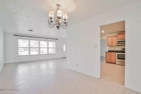 130 Kent Dr, Ormond Beach, FL 32176 photo 11