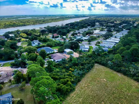 128 Ranken Dr, Edgewater, FL 32141 photo 8