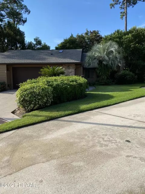 100 Hay Bale Trl, Ormond Beach, FL 32174 photo 2
